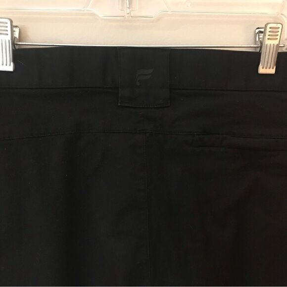 Fabletics High Side Chino. Classic fit 31 X 32 - Picture 5 of 7